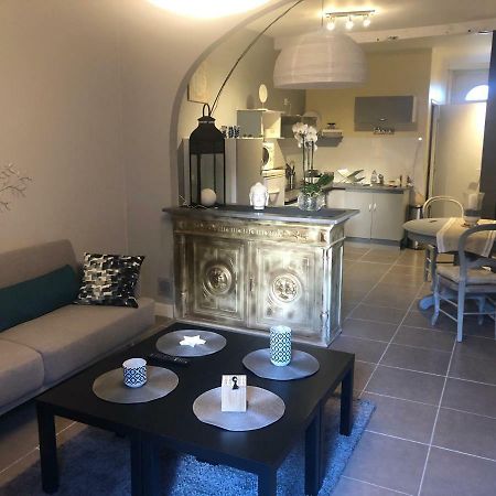 La Salaberie Villa Villereal ภายนอก รูปภาพ